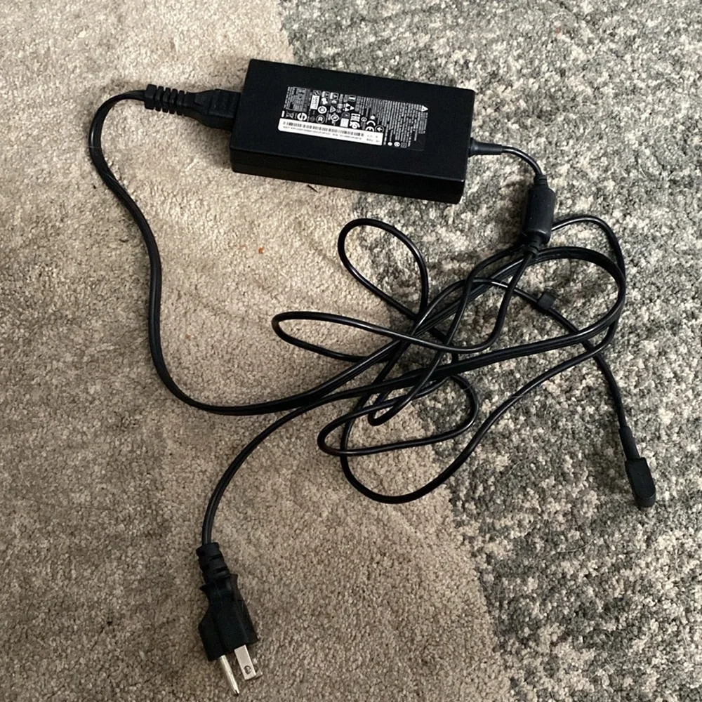New Dell Laptop AC Adapter